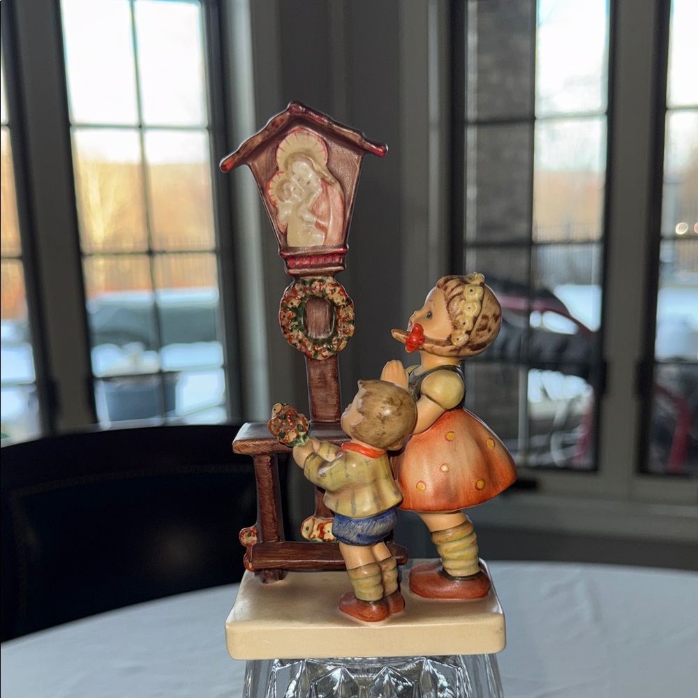 Porcelain figurine titled adoration by GOEBEL Hummel